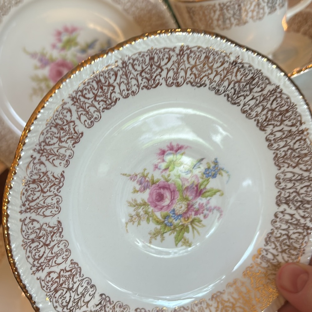 Homer Laughlin-11 Piece set - Picture 7 of 12
